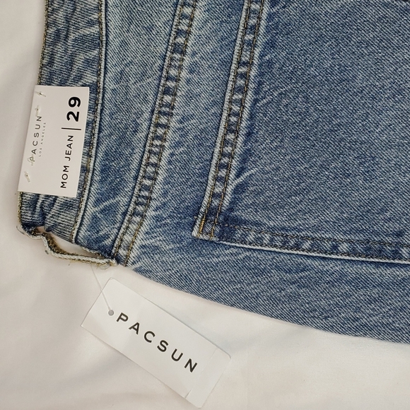 Pacsun bandana patch mom jeans - Picture 11 of 11